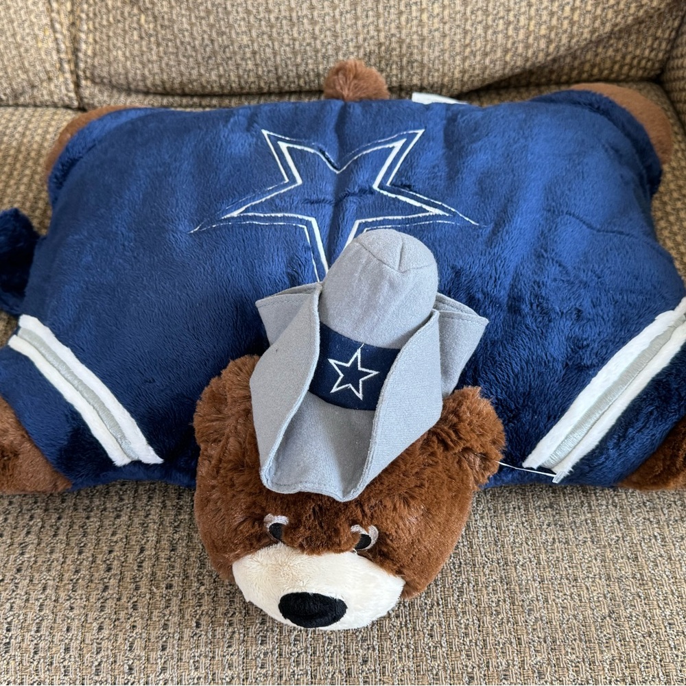 New Dallas Cowboys original pillow pet bear